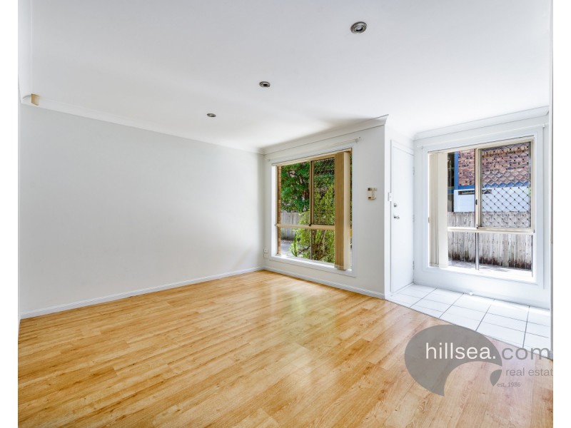 3/152 Frank Street, Labrador QLD 4215