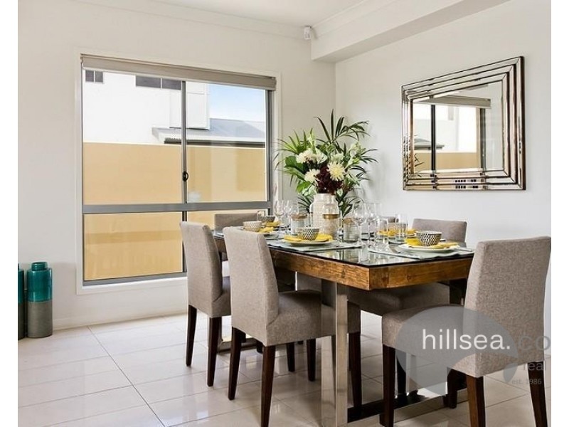 39 North View Street, Hope Island QLD 4212