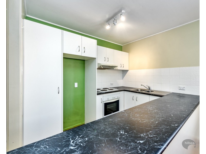 6/107A Frank Street, Labrador QLD 4215