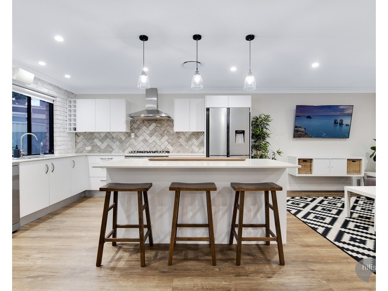 6 Pedder Place, Coombabah QLD 4216