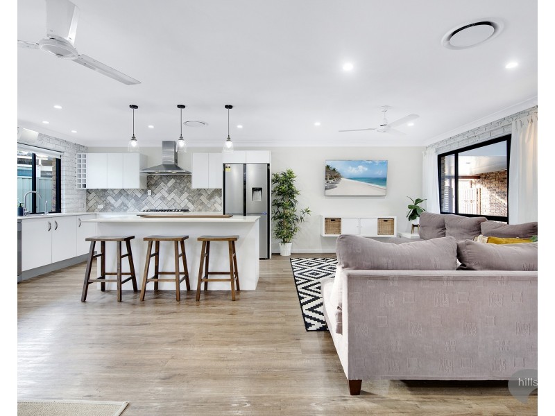 6 Pedder Place, Coombabah QLD 4216