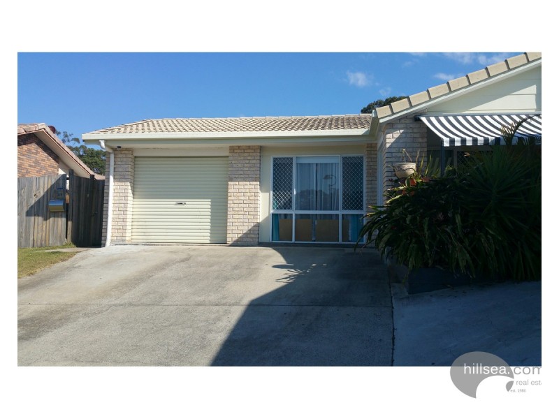 2/9 Clovelly Place, Labrador QLD 4215