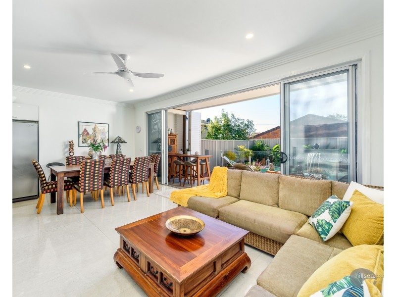2/397 Bayview Street, Hollywell QLD 4216