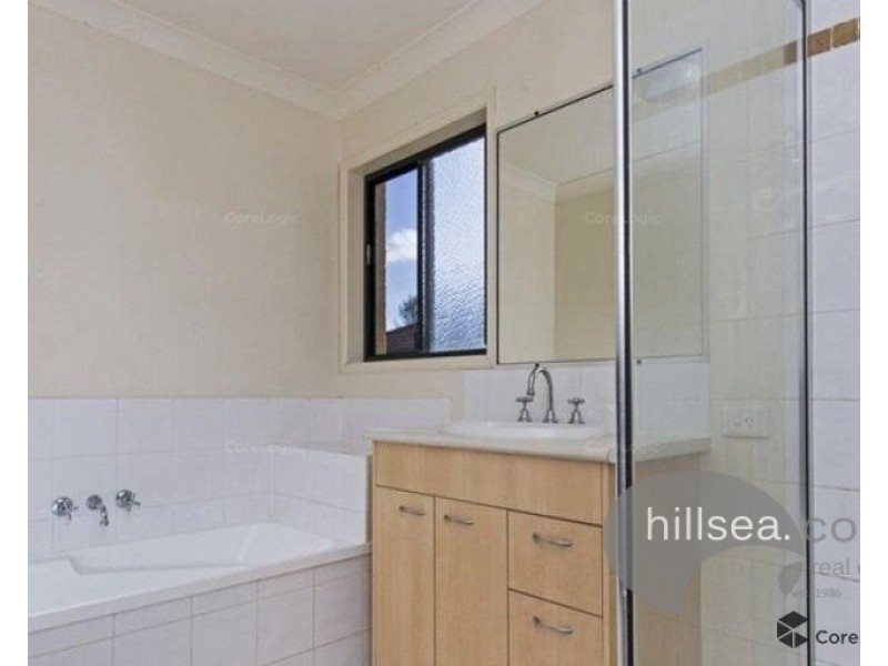 4 Curriculum Way, Upper Coomera QLD 4209