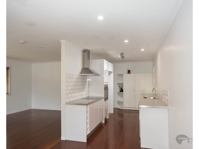 3 Grace Avenue, Labrador QLD 4215