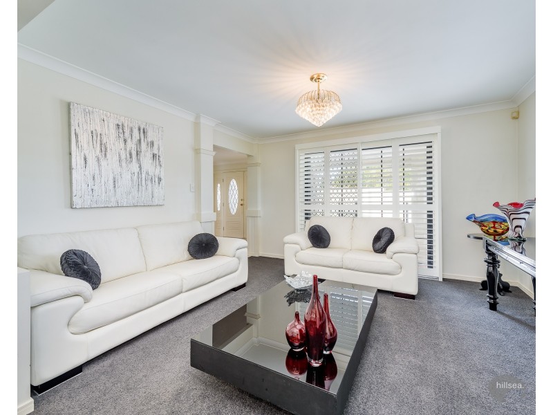 287 Napper Road, Arundel QLD 4214