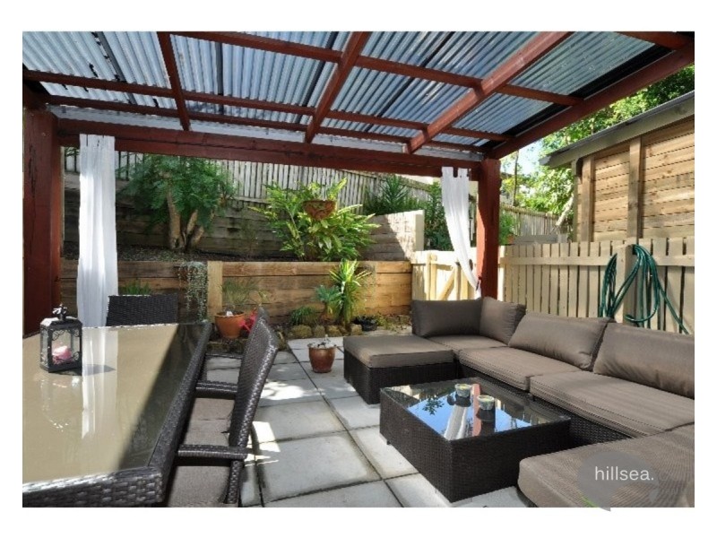 3/77 Olsen Avenue, Labrador QLD 4215