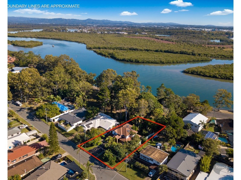 20 Tallara Street, Coombabah QLD 4216