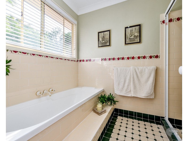 20 Tallara Street, Coombabah QLD 4216