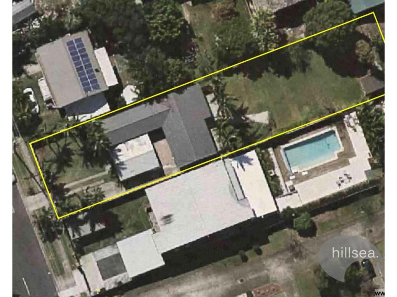 33 Ashbourne Terrace, Biggera Waters QLD 4216