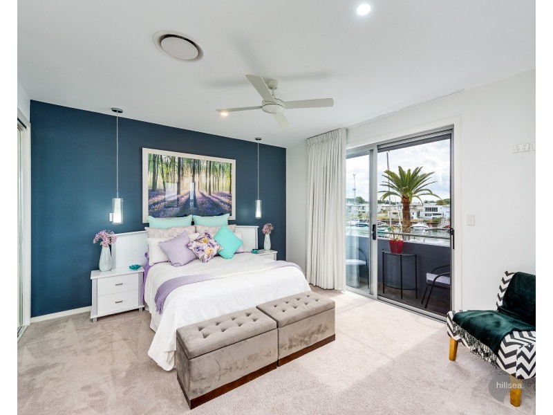 12 North View Street, Hope Island QLD 4212