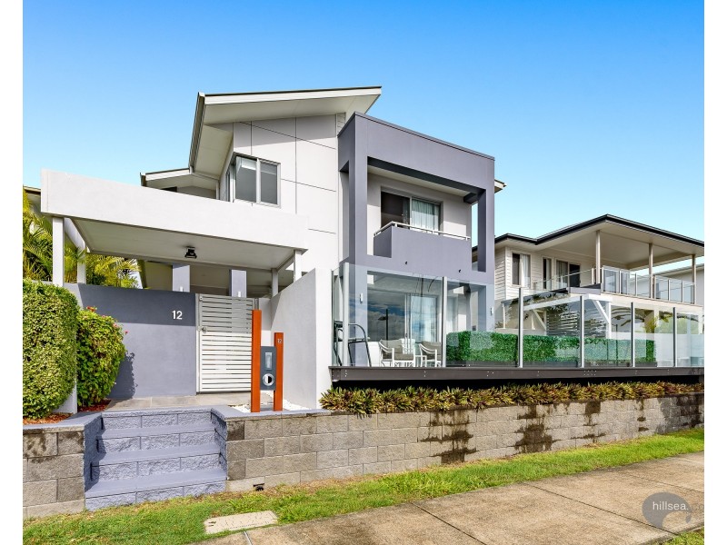 12 North View Street, Hope Island QLD 4212