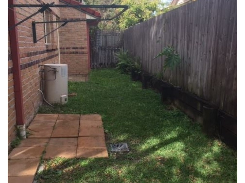 21/199 Government Road, Labrador QLD 4215