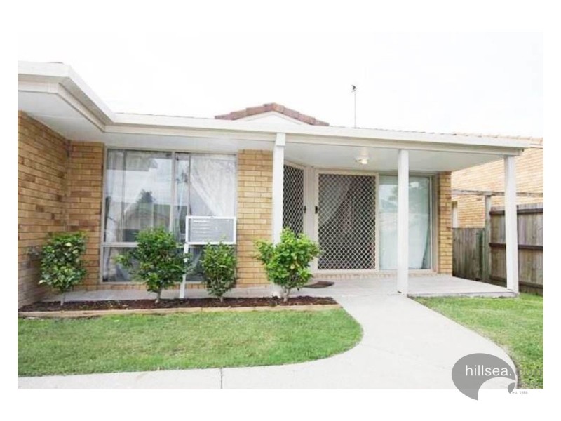 4/137 Olsen Avenue, Labrador QLD 4215