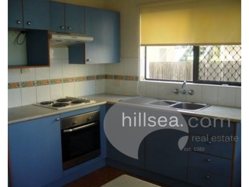 1/94 Frank Street, Labrador QLD 4215