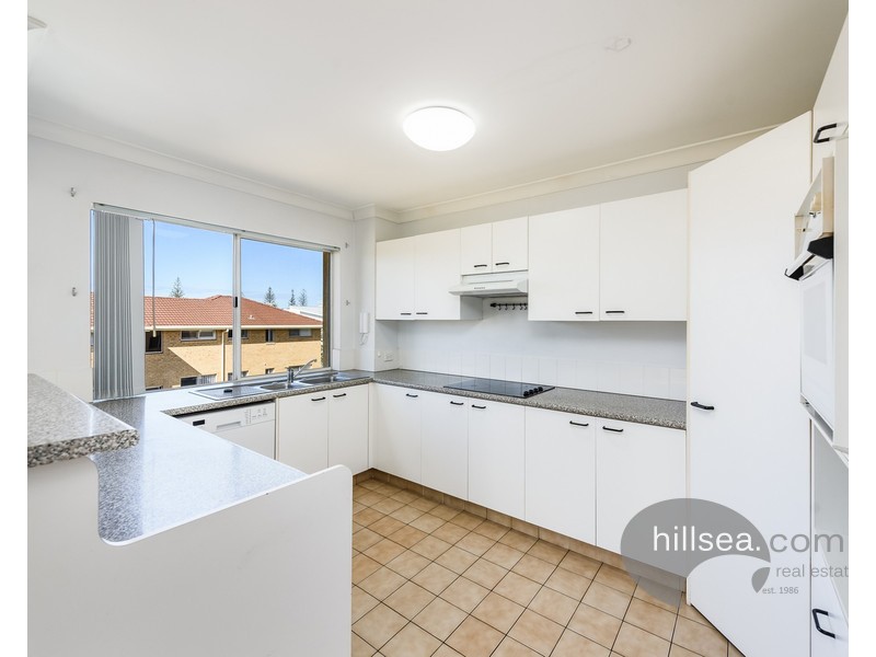15/65 Bayview Street, Runaway Bay QLD 4216