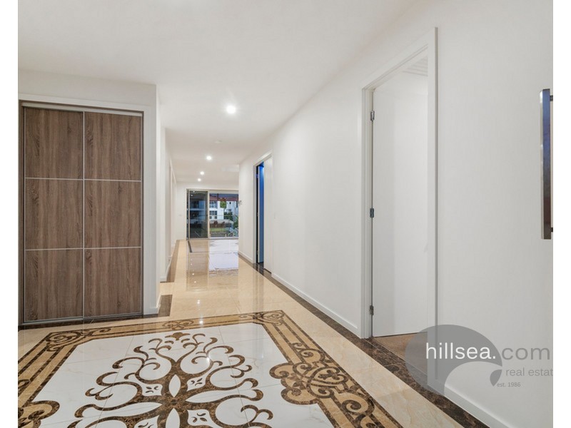 63 Southaven Drive, Helensvale QLD 4212