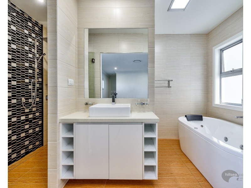 63 Southaven Drive, Helensvale QLD 4212