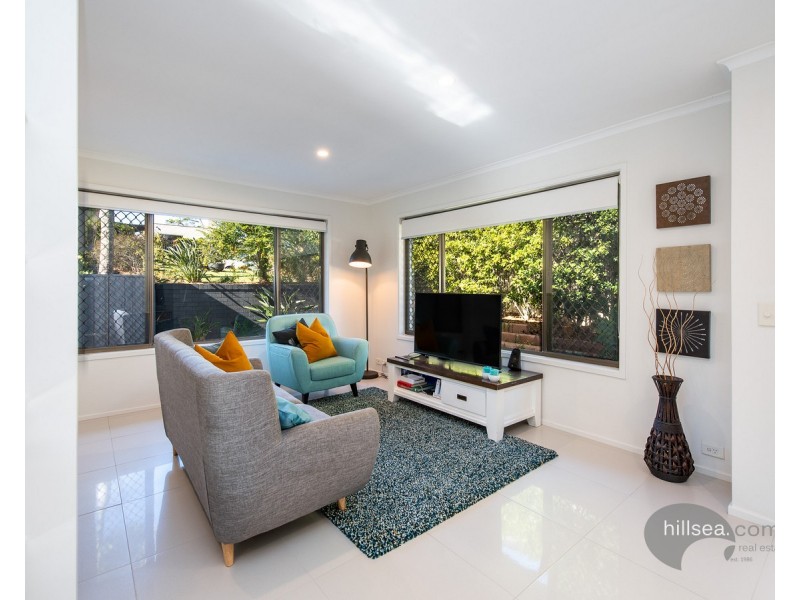 10 Lergessner Street, Biggera Waters QLD 4216