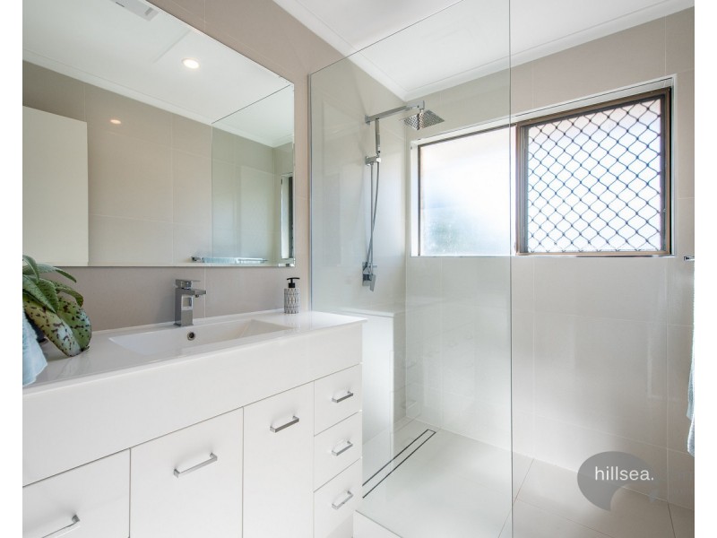 10 Lergessner Street, Biggera Waters QLD 4216