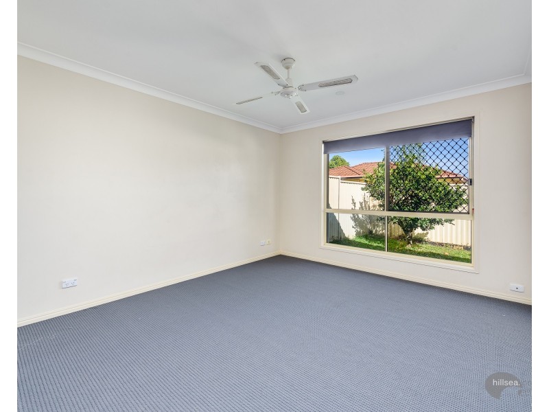 86 Tee Trees Boulevard, Arundel QLD 4214