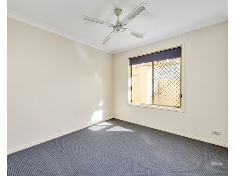 86 Tee Trees Boulevard, Arundel QLD 4214