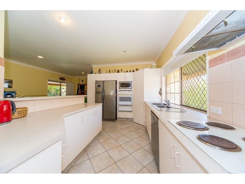 55 Arnold Palmer Drive, Parkwood QLD 4214