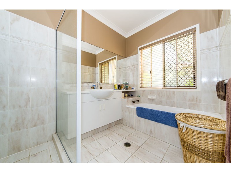 55 Arnold Palmer Drive, Parkwood QLD 4214