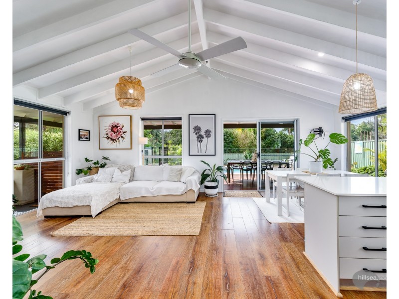 14 Babirra Street, Hope Island QLD 4212