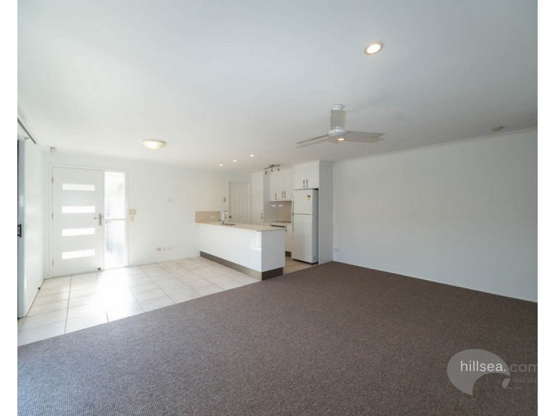 1/21 Telopea Street, Labrador QLD 4215