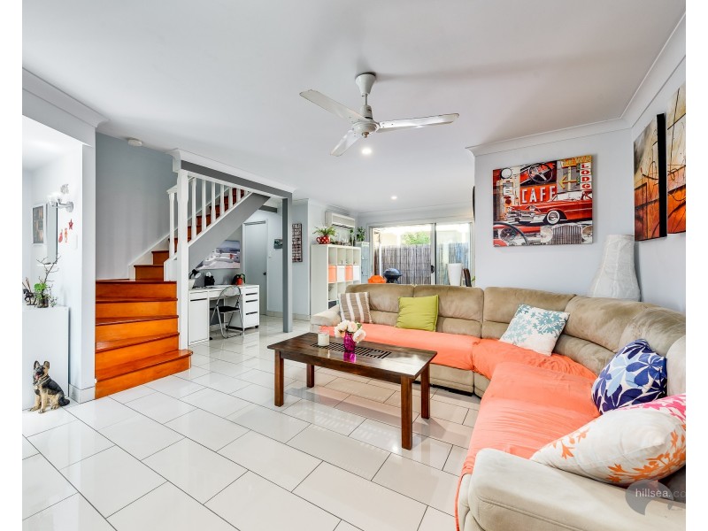 1/32 Government Road, Labrador QLD 4215