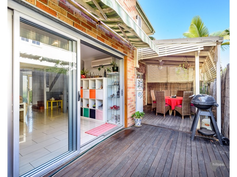 1/32 Government Road, Labrador QLD 4215