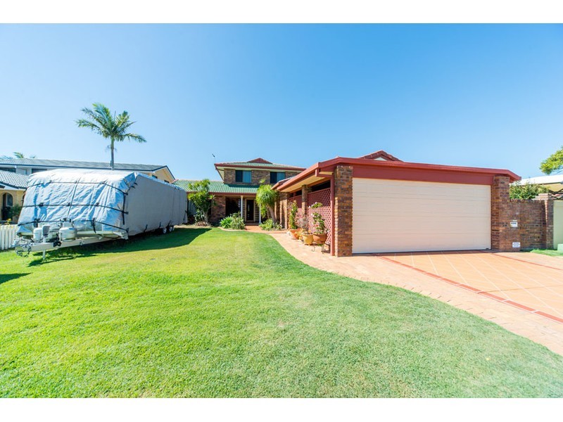 43 Seaspray Street, Paradise Point QLD 4216