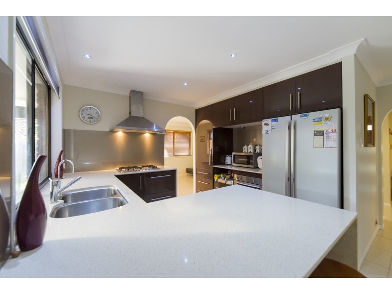 43 Melbourne Road, Arundel QLD 4214