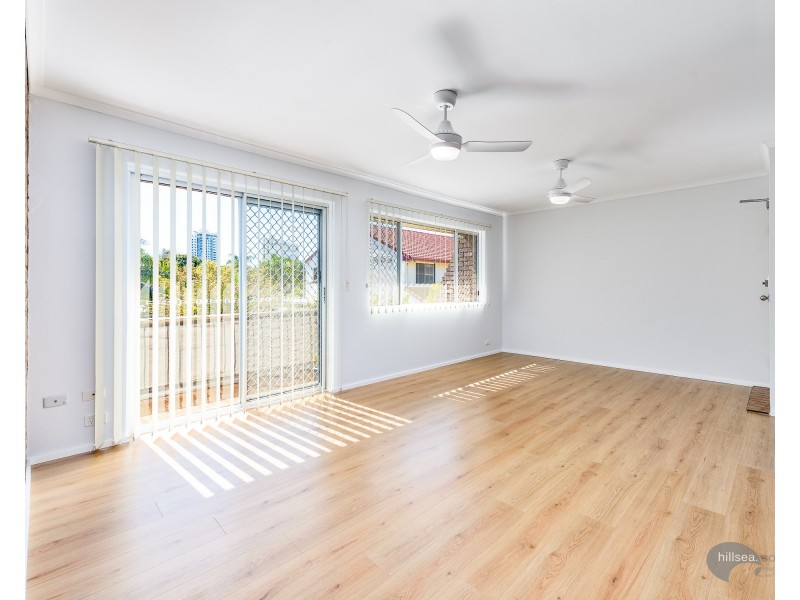 13/19 Huth Street, Labrador QLD 4215