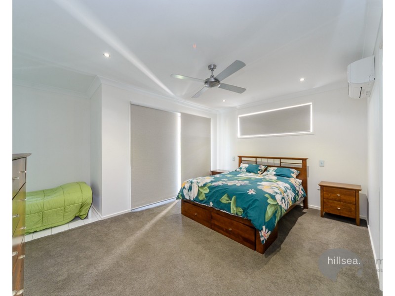 2/11 Holly Avenue, Hollywell QLD 4216