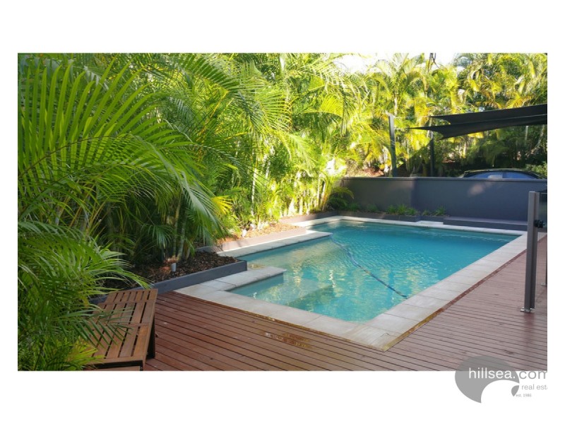 15 Western Way, Oxenford QLD 4210