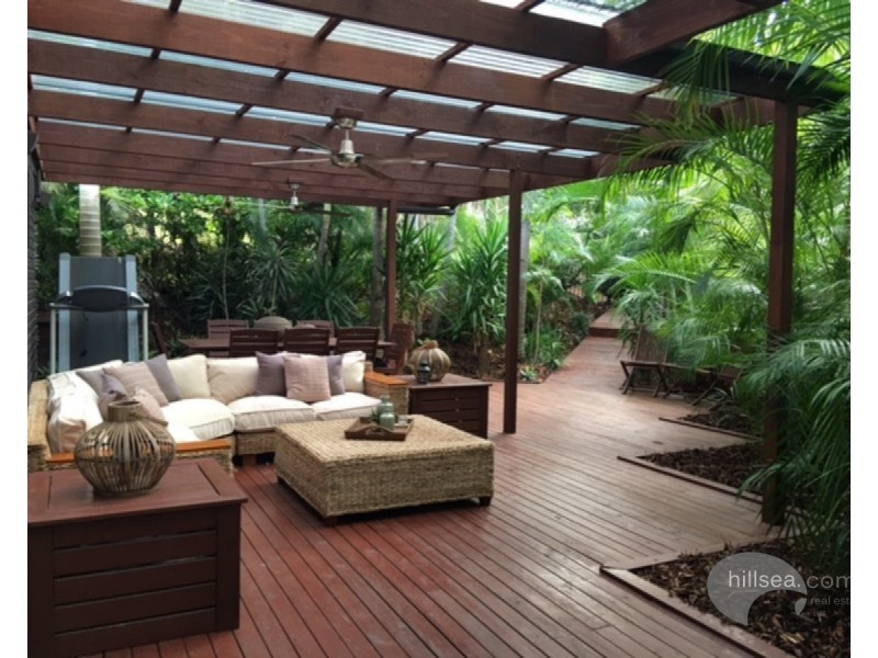 15 Western Way, Oxenford QLD 4210