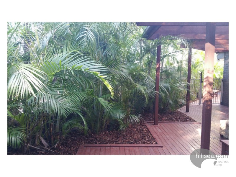 15 Western Way, Oxenford QLD 4210