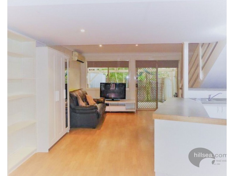 15/81 Olsen Avenue, Labrador QLD 4215