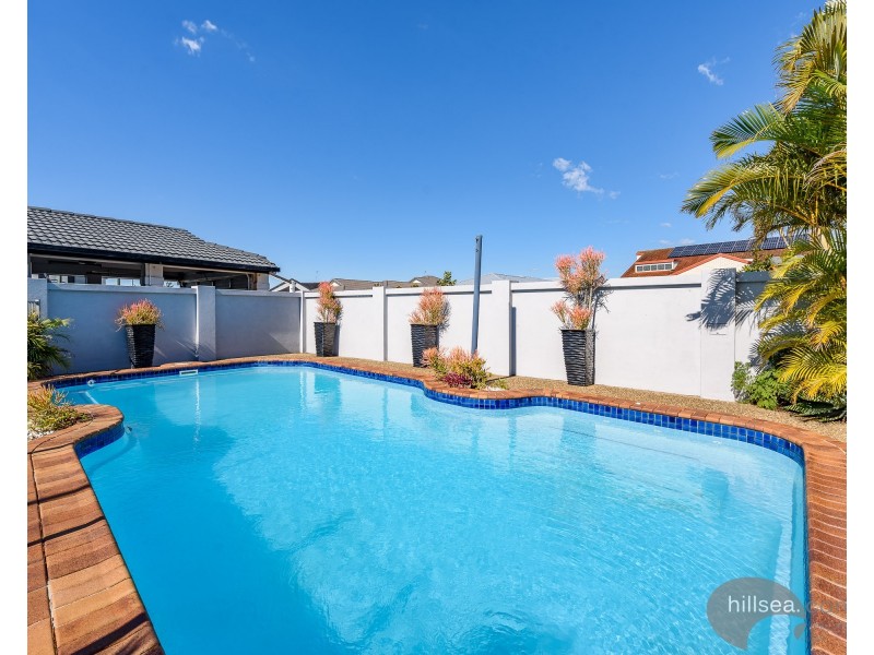 45 Walter Raleigh Crescent, Hollywell QLD 4216