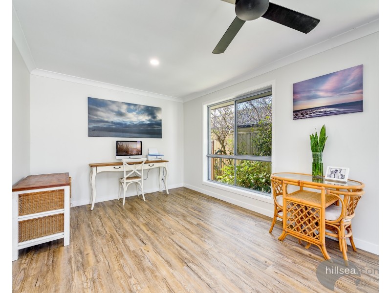 45 Walter Raleigh Crescent, Hollywell QLD 4216