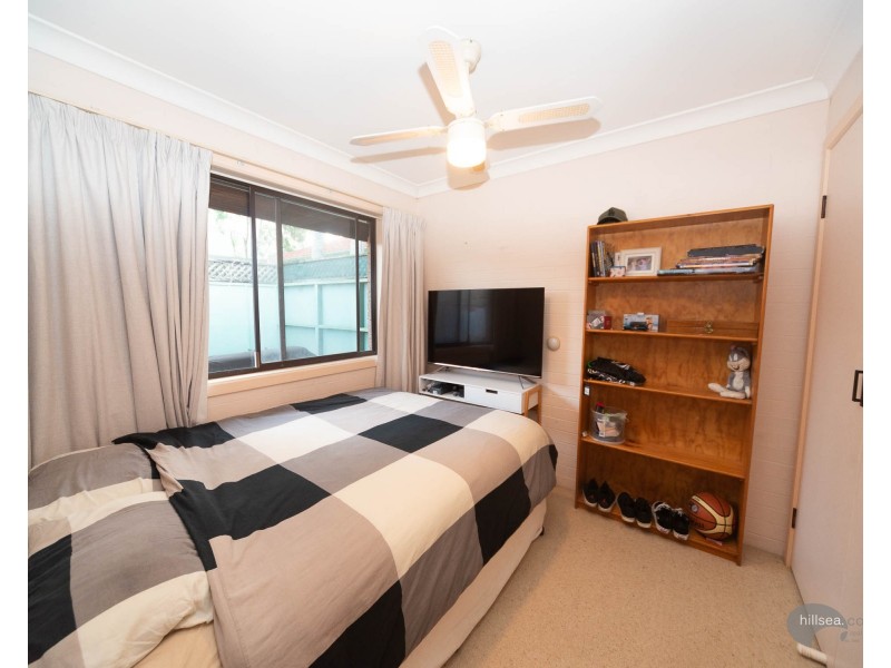 1/29 Runaway Bay Avenue, Runaway Bay QLD 4216