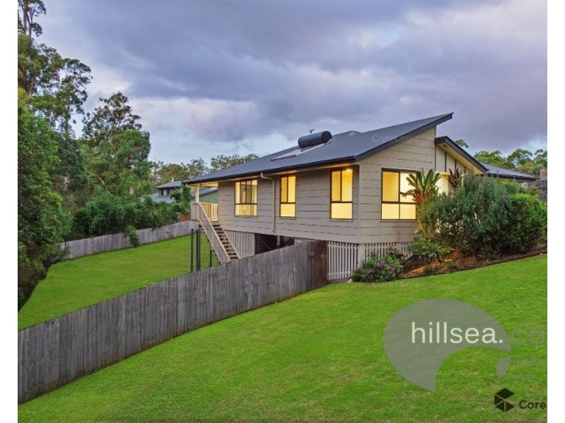 4 Murphys Lane, Oxenford QLD 4210