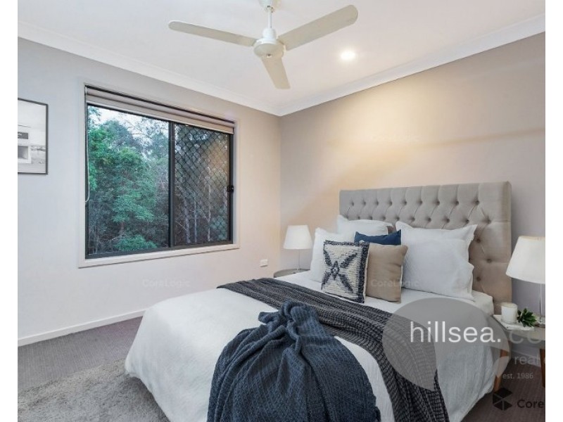 4 Murphys Lane, Oxenford QLD 4210