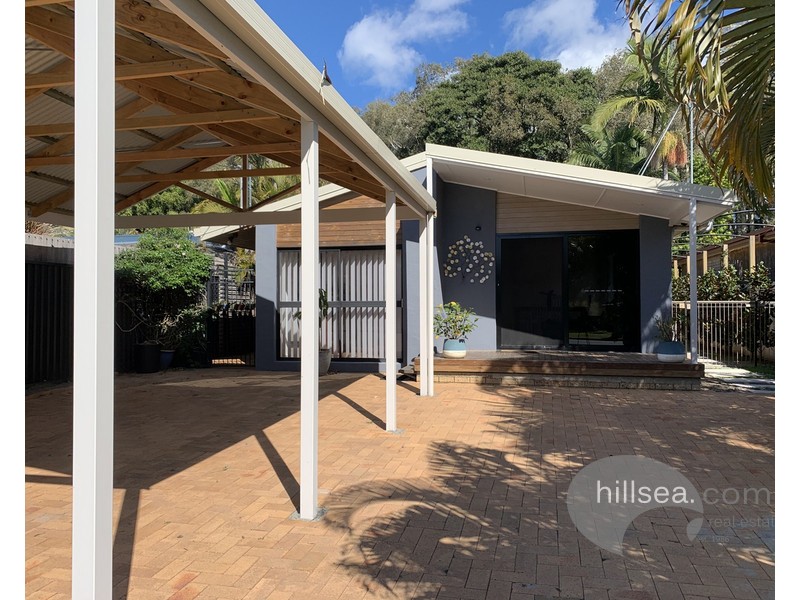 65 Nalkari Street, Coombabah QLD 4216
