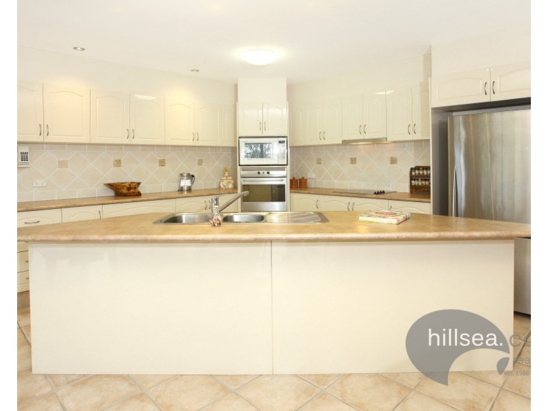 49 Highvale Drive, Helensvale QLD 4212