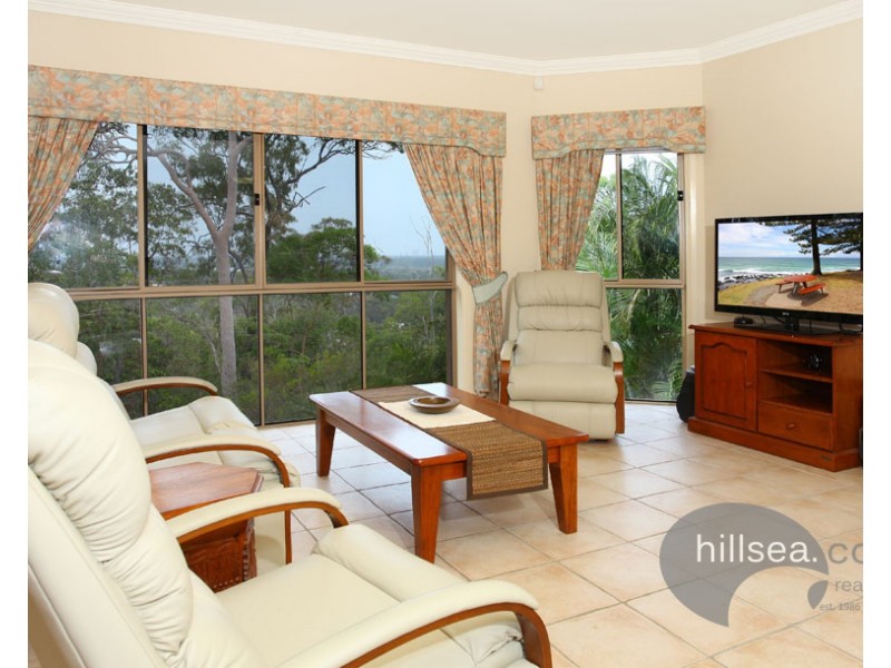 49 Highvale Drive, Helensvale QLD 4212