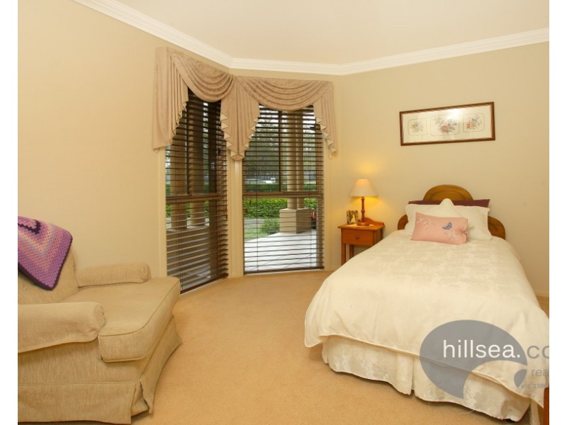 49 Highvale Drive, Helensvale QLD 4212