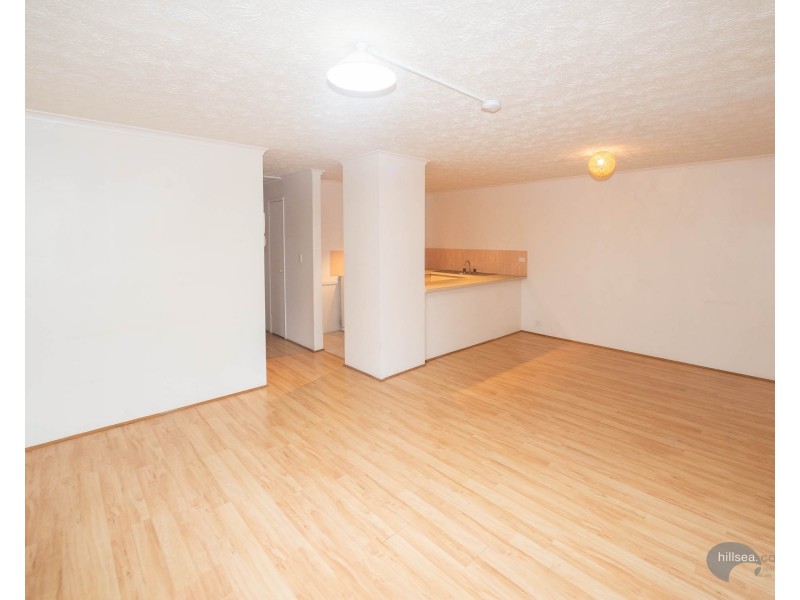 3/16 Madang Creacent, Runaway Bay QLD 4216